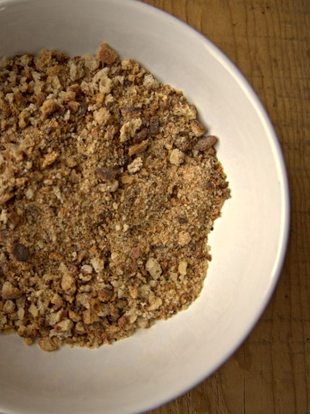 How to Make Breadcrumbs