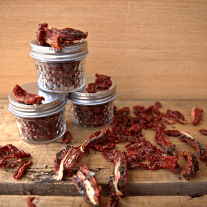 dried tomatoes in jars