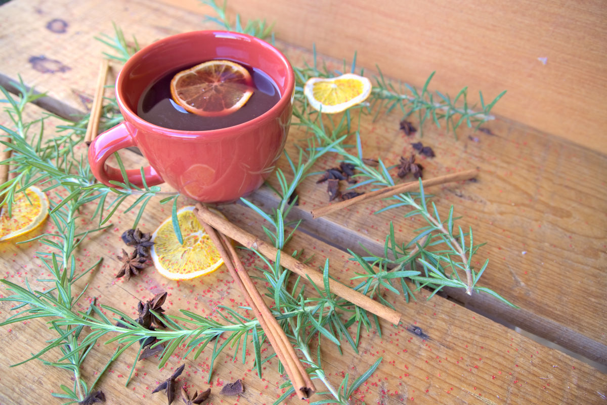 mulled wine recipe with homemade mulling spices