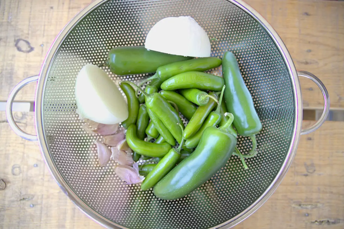 ingredients for green hot sauce