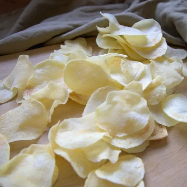 Homemade Potato Chips (Healthy) - Golden Thyme Homestead