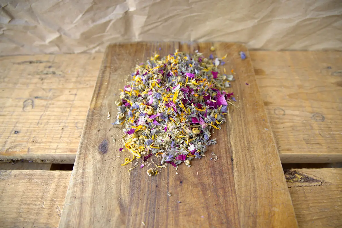 floral homemade tea blend